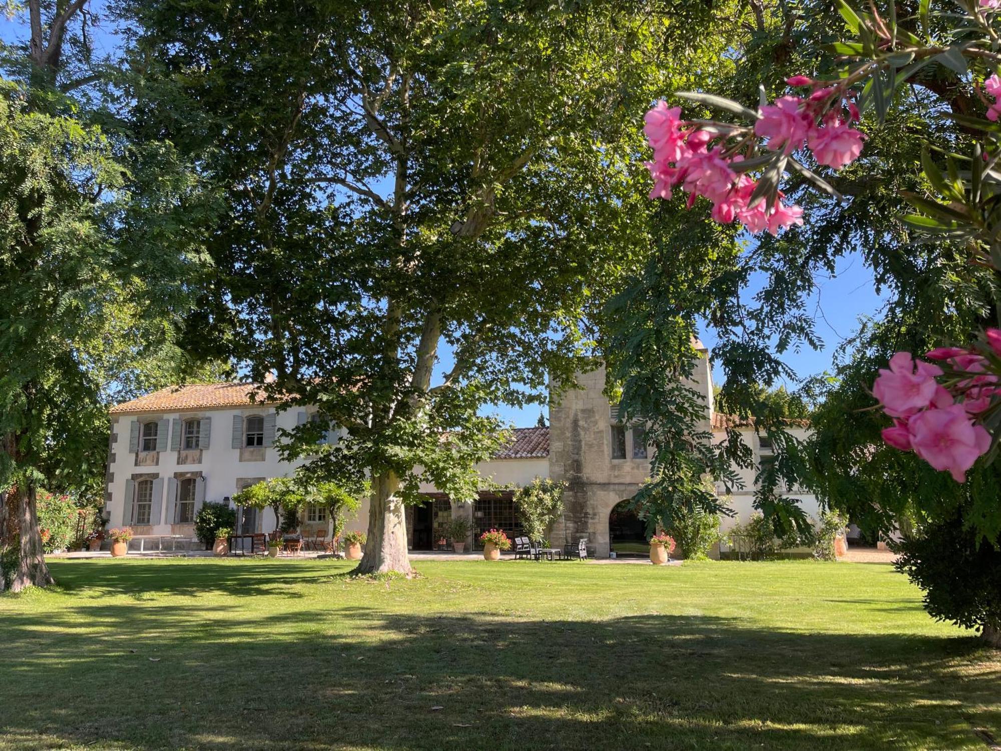 Mas Des Becasses, En Provence - 22 Personnes Villa Arles Eksteriør billede